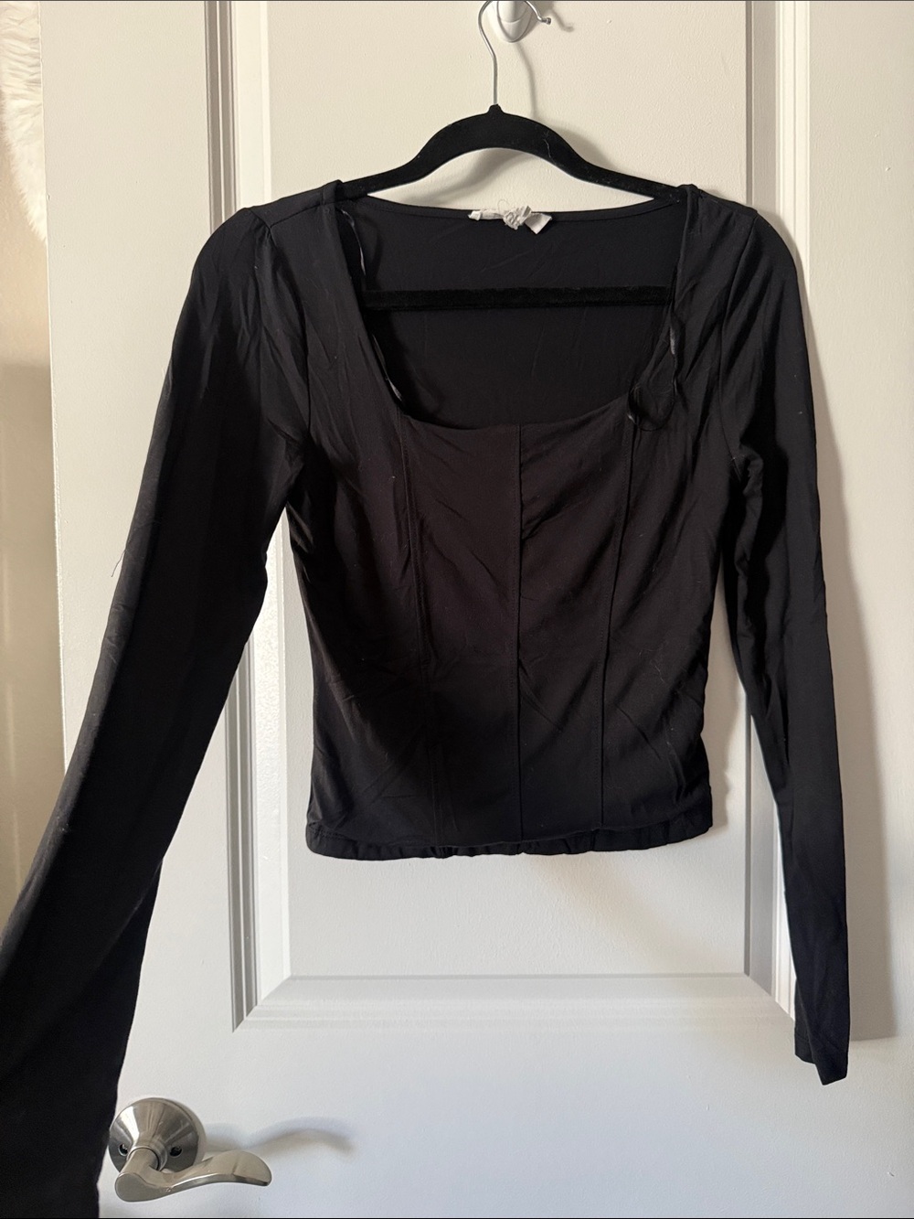 Black Long-Sleeve Square Neck Top